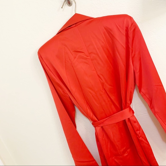ASOS RED SATIN NOTCH COLLAR LONG BELTED BLAZER - Picture 3 of 7
